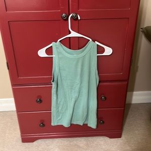 Green tank top a new day large